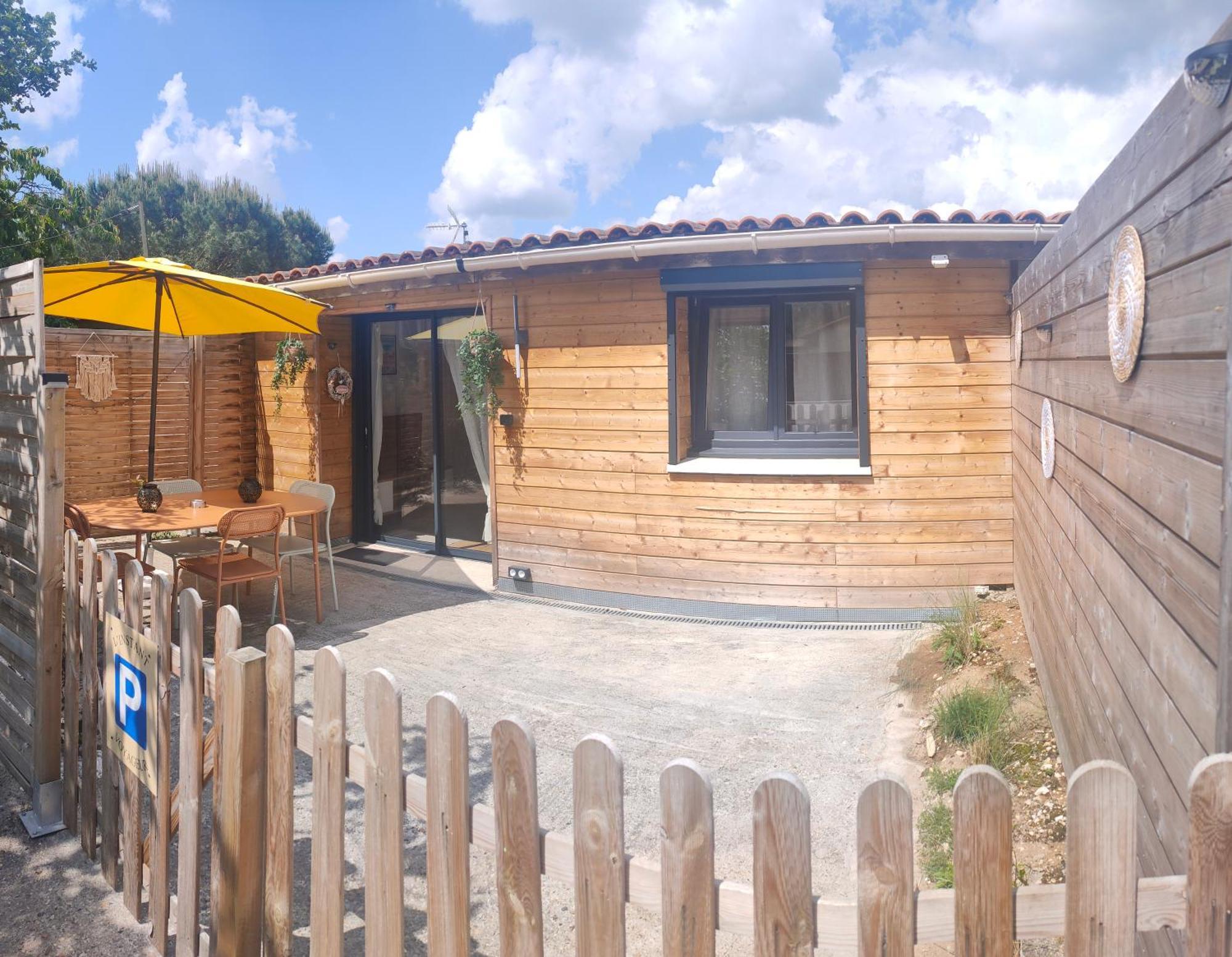 Ferienwohnung L'Instant Voyageur Virsac Exterior foto
